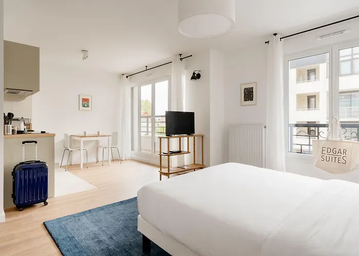 Edgar Apart-hotel 4*